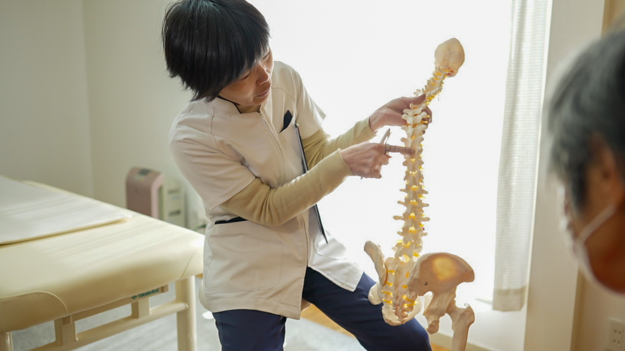 側弯症とは？そのメカニズムと影響